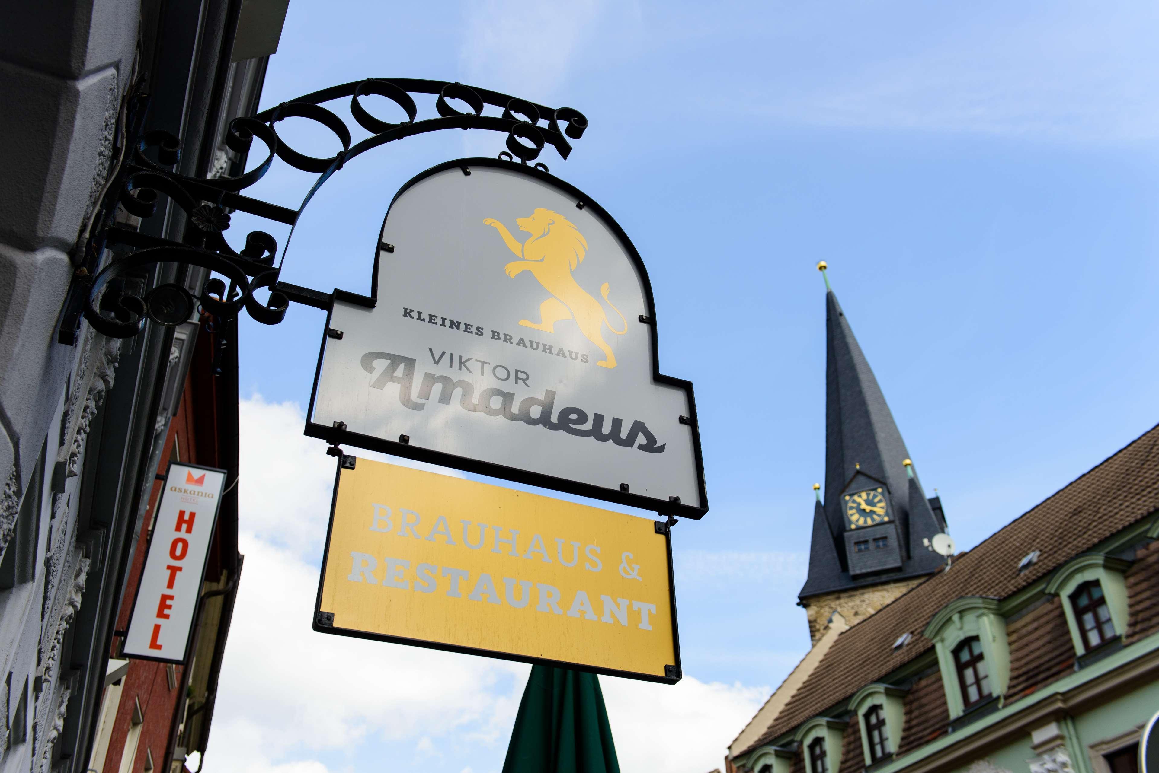 Askania Hotel & Brauhaus Bernburg Exterior photo